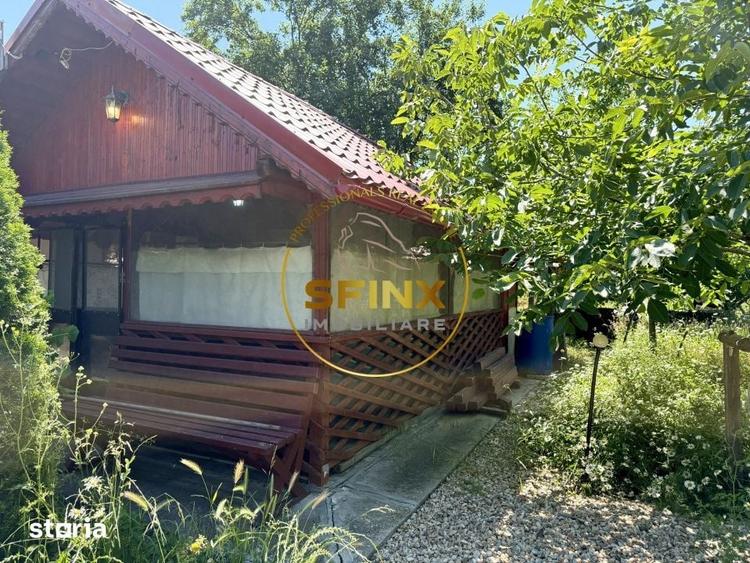 Casă cu 5 camere cu Teren 2850 Mp în Botoroaga