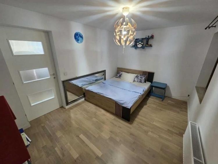 Casă cu 2 camere în Central