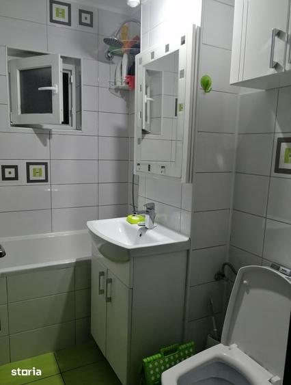 Apartament cu 2 camere decomandat în Astra