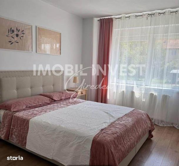 Apartament cu 2 camere, mobilat în Central