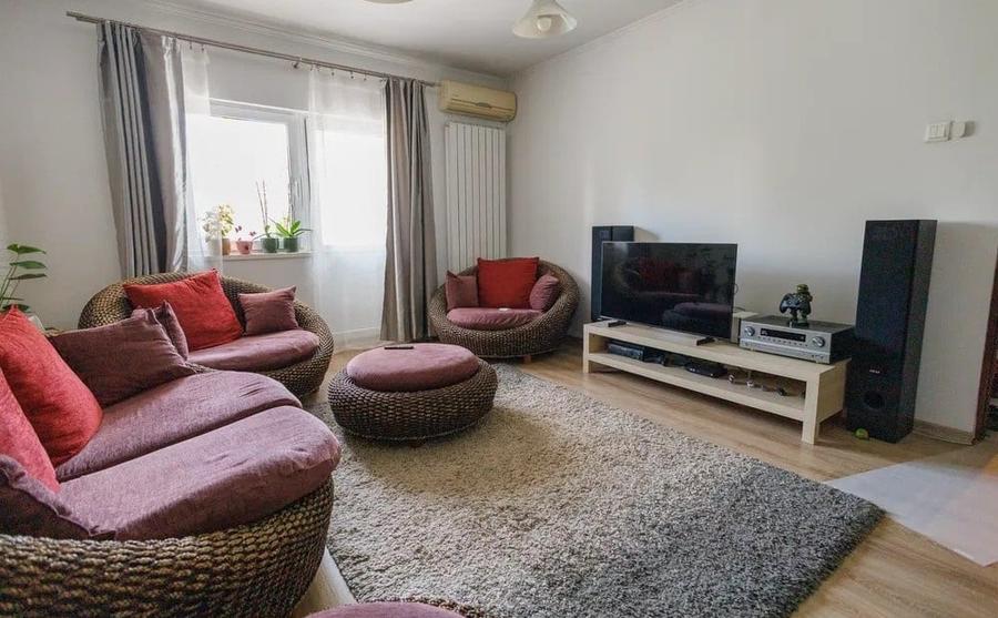 Apartament cu 2 camere decomandat, mobilat în Nerva Traian