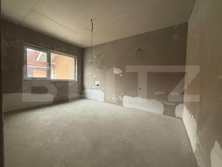 Duplex cu 5 camere cu Teren 265 Mp în Chinteni
