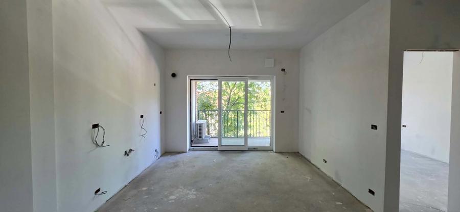 Apartament cu 2 camere nedecomandat în Central