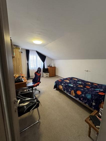 Casă individuală cu 5 camere cu Teren 470 Mp în Blejoi