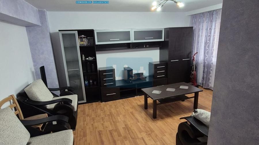 Apartament cu 3 camere semidecomandat, mobilat în Gară