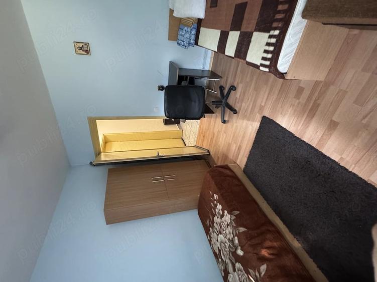 Apartament cu 2 camere semidecomandat în Calea București