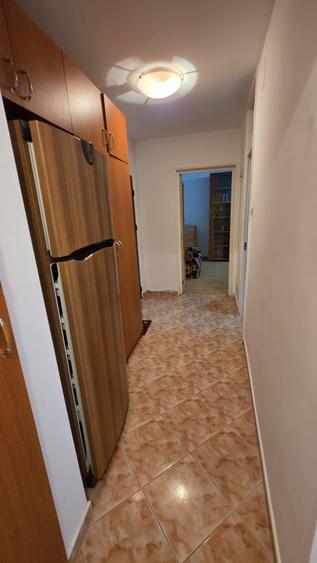Apartament cu 2 camere decomandat, mobilat în Colentina