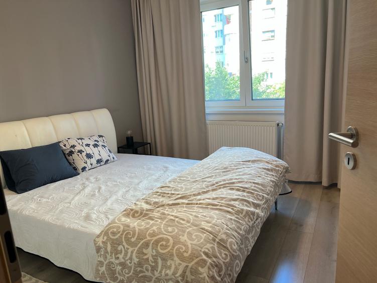 Apartament cu 2 camere decomandat în Rahova