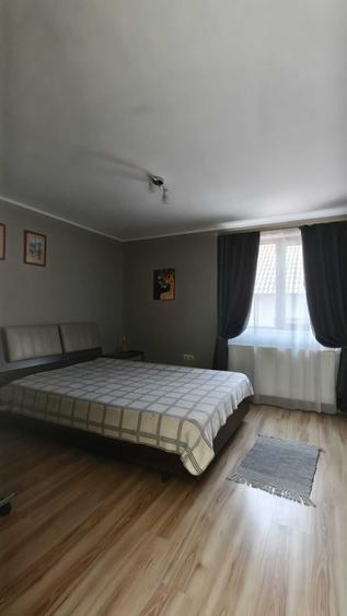 Casă cu 4 camere în Sântandrei