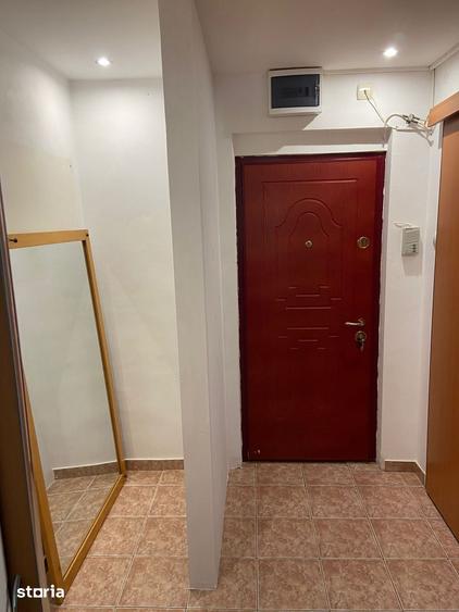 Apartament De Vanzare in Zona Doroban?i sec.1 - 2