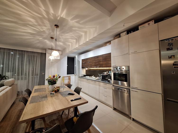Apartament cu 3 camere, 80 mp, parcare, zona Eroilor - 4