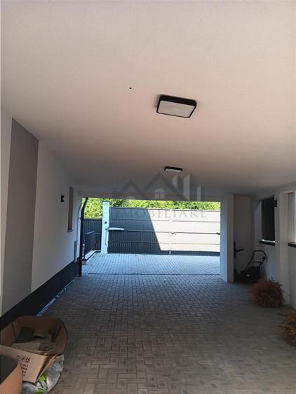 Barnova VILA LUX in spatele Primariei zona exclusivista cu p - 2