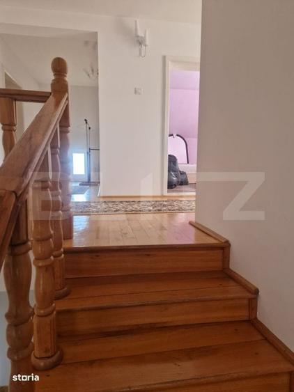 Casă cu 4 camere în Gheja