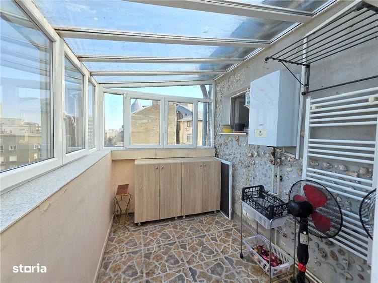 Garsonieră decomandată în Gara de Nord