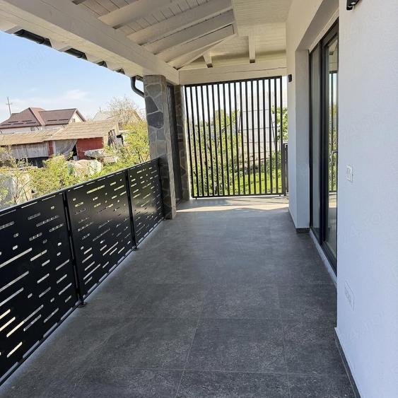 Casa de vanzare in localitatea Horia - 5