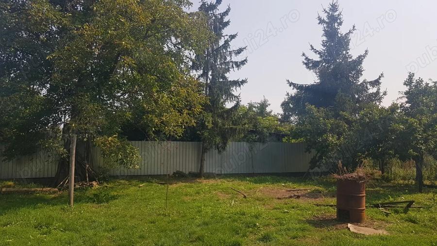 Teren de 504 mp, în Gherăiești