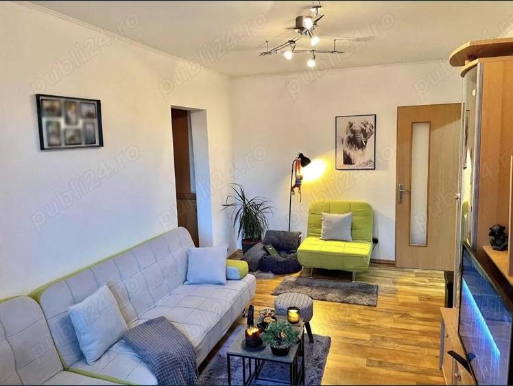 Apartament cu 2 camere semidecomandat în Aurel Vlaicu