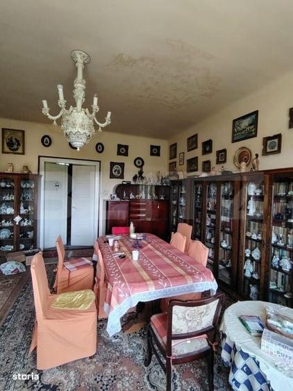 Casă cu 4 camere în Central