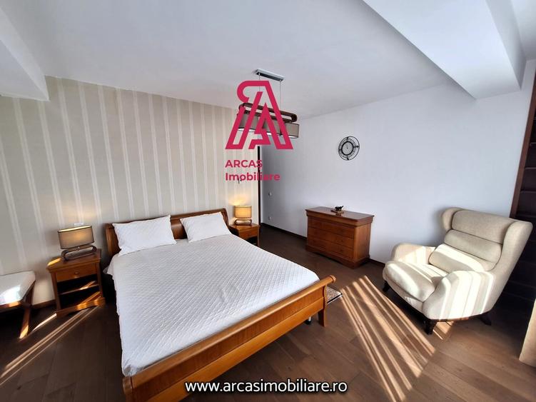 Apartament cu 3 camere decomandat în Sub Arini