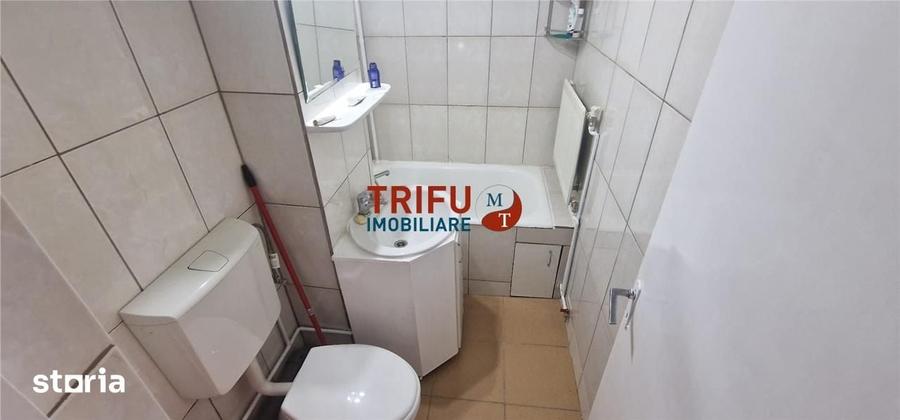 Garsonieră decomandată în Cetate