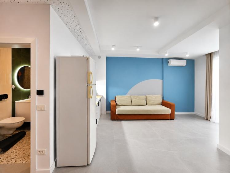Apartament cu 2 camere semidecomandat, mobilat în Nord