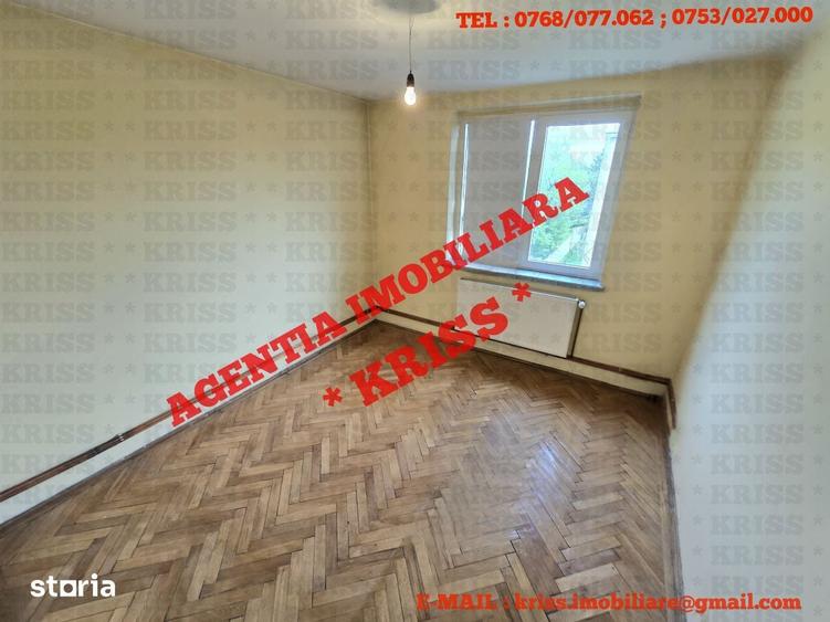 SUPER OFERTA ! CRAIOVEI 3 Camere Etaj 3 / 4 Langa ?coala Nr. 11 Liber - 7