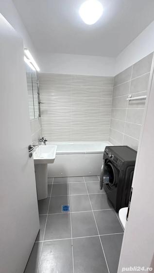 Apartament cu 2 camere semidecomandat în Uverturii