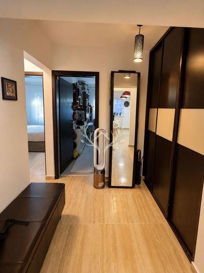 Apartament cu 3 camere decomandat, mobilat în Grigorescu