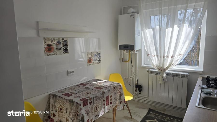 Apartament cu 2 camere semidecomandat în Primăverii