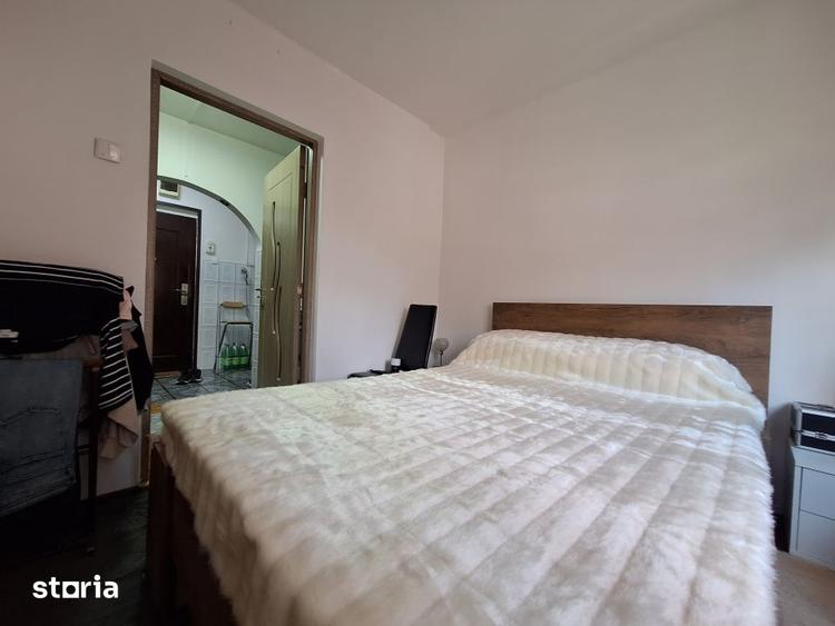 Apartament cu 2 camere renovat, mobilat si utilat - etaj 1-zona Blasco - 1