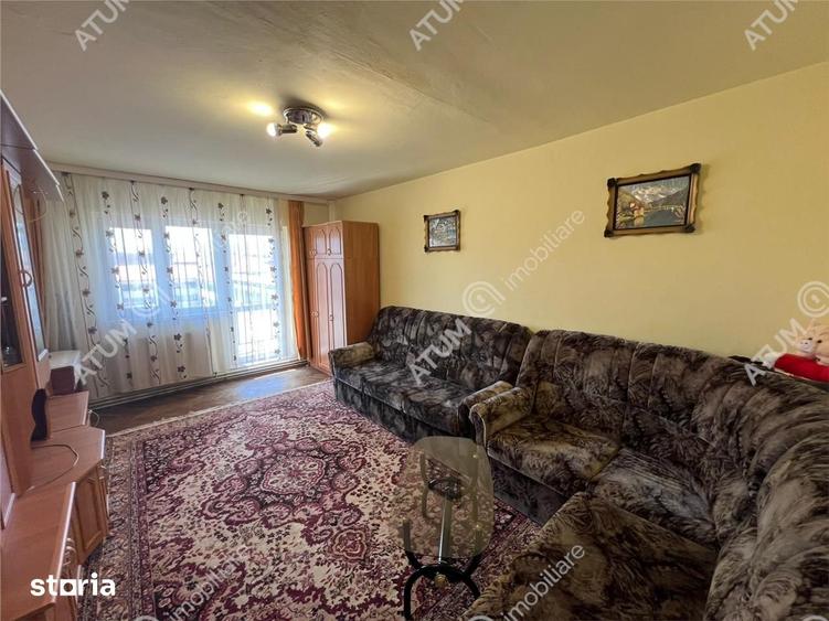 Apartament cu 2 camere decomandat, mobilat în Ștrand
