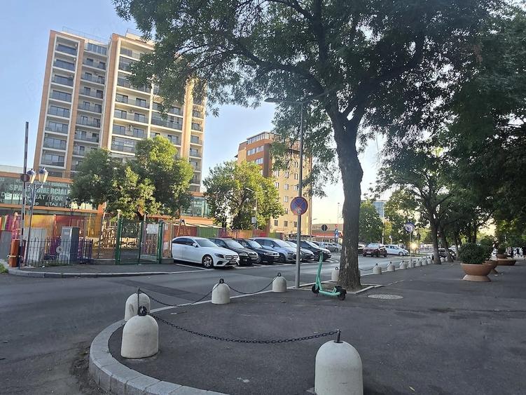 Apartament cu 2 camere decomandat în Apărătorii Patriei