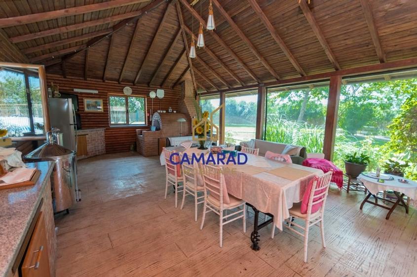 Casă individuală cu 5 camere cu Teren 2551 Mp în Tămădău Mare