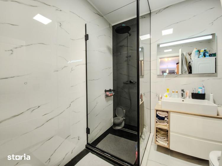 Apartament cu 3 camere semidecomandat în Europa