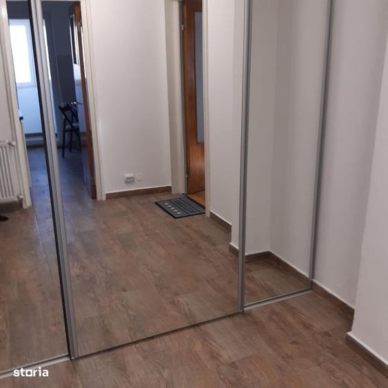 Apartament cu 2 camere decomandat, mobilat în Costin Georgian