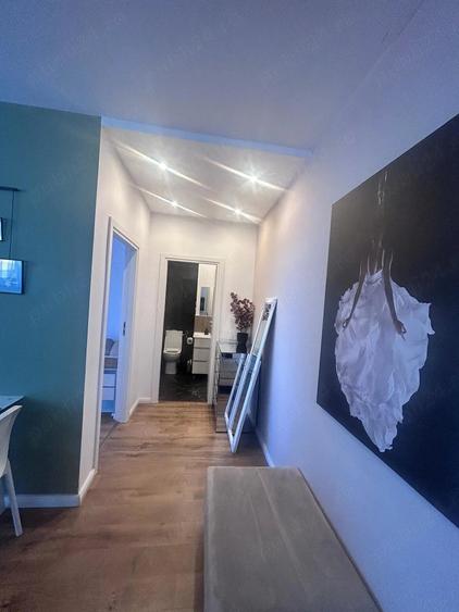 Apartament cu 2 camere semidecomandat în Florești