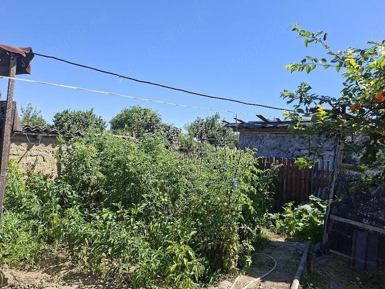 Casă cu 5 camere cu Teren 370 Mp în Lumina