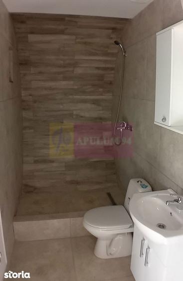 Spațiu comercial, de 216 mp, în Măgureni