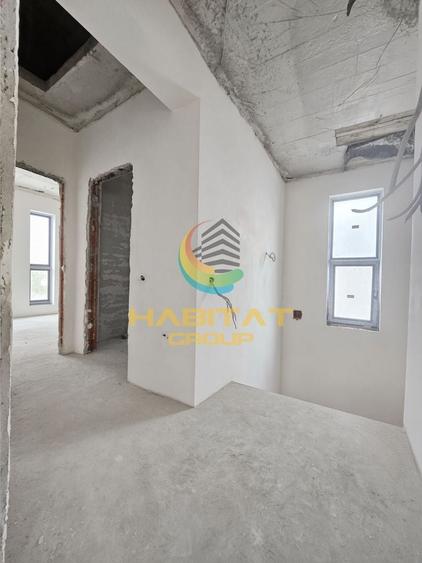 Casă individuală cu 5 camere cu Canalizare în Central