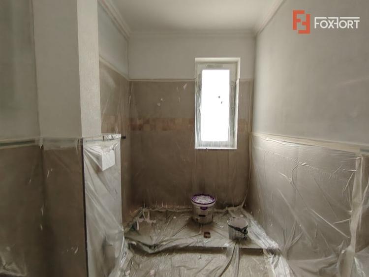 Apartament cu 2 camere decomandat în Giroc