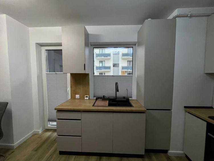 Apartament cu 2 camere decomandat în Florești