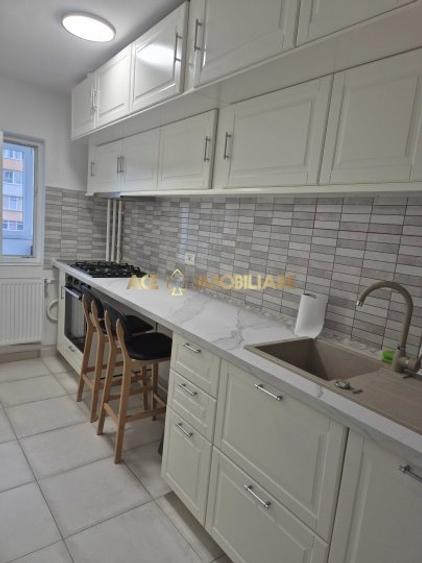 Apartament cu 2 camere decomandat, mobilat în Rahova