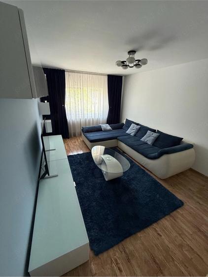 Apartament cu 2 camere decomandat în Lipovei