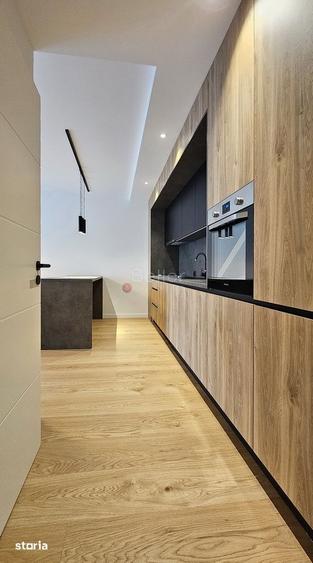Apartament cu 3 camere, mobilat în Brașovul Vechi