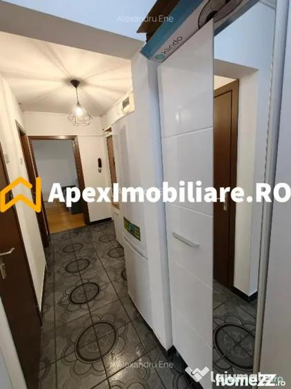 Apartament cu 2 camere decomandat în Teiul Doamnei