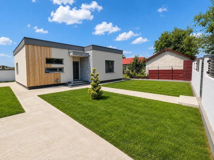 Casă cu Teren 450 Mp în Costi