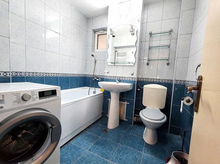 Apartament cu 3 camere decomandat în Ultracentral