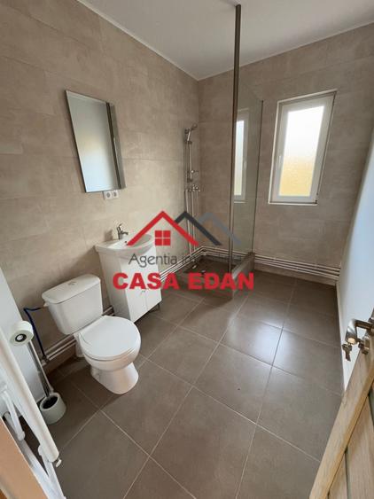 Casă individuală cu 4 camere cu Teren 1003 Mp în Brebu Mânăstirei