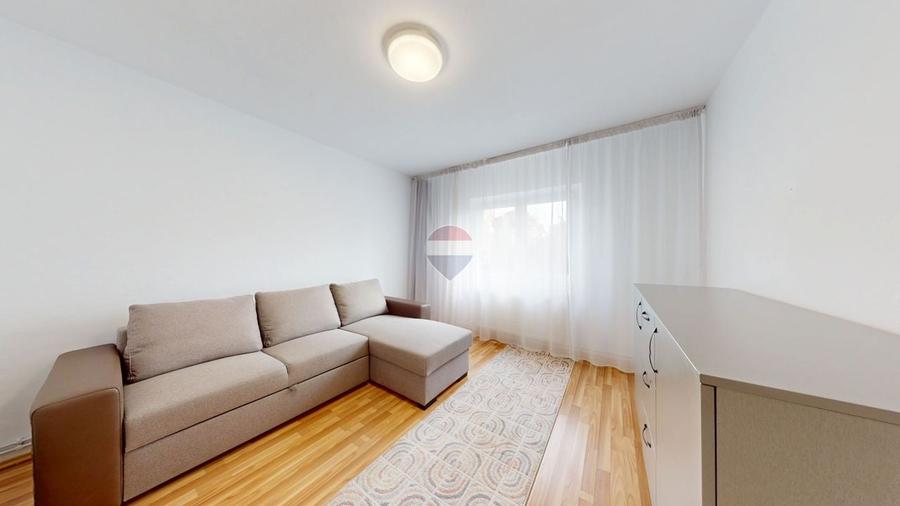 Apartament cu 2 camere decomandat în Răcădău