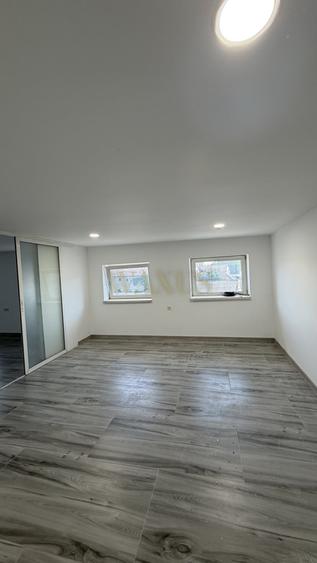 Spațiu comercial, de 156 mp, în Sud